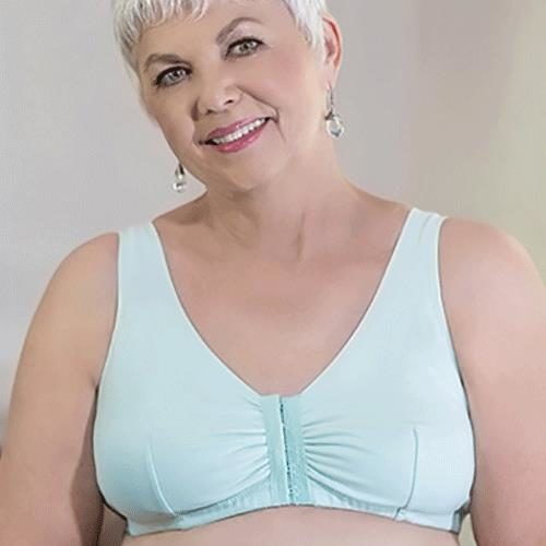 woman in mint front clasp bra