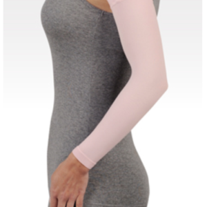 woman wearing pink arm sleeve